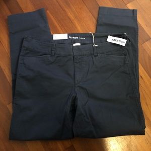 Old Navy Ankle Length Pixie Pants